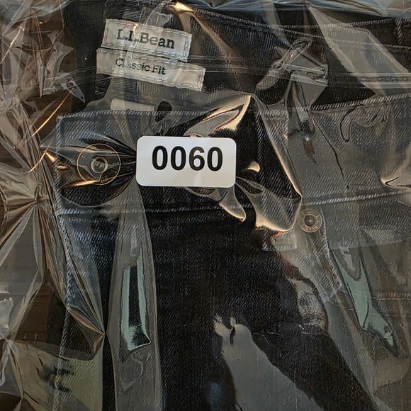 L.L.Bean Women's Classic Fit Jeans 10MT Tall Black Stretch Straight Leg Denim - Picture 11 of 11